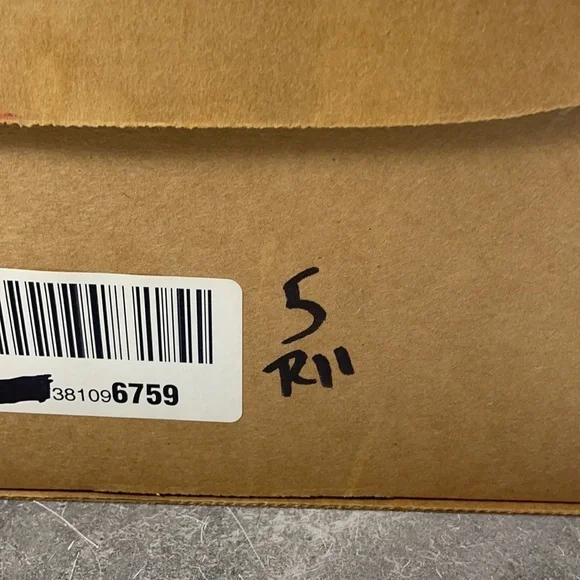 TimeTang Strap Heels Black Size 6.5m - Picture 9 of 9